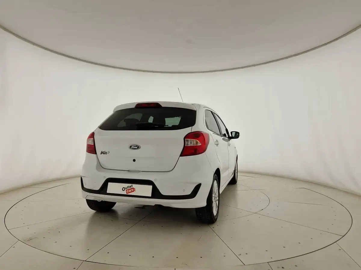 Usata Ford Ka Plus Ultimate 85 CV (62 kW) 2019 Bianco Utilitaria