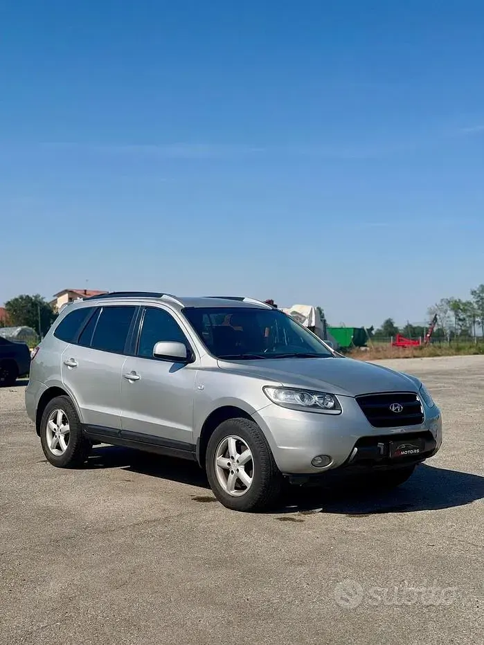Usata Hyundai Santa Fe Dynamiq 155 CV (114 kW) 2009 Grigio SUV
