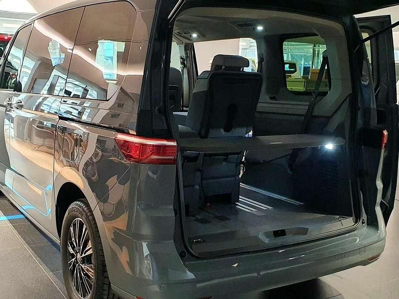 Usata VW Multivan 150 CV (110 kW) 2022 Grigio Monovolume