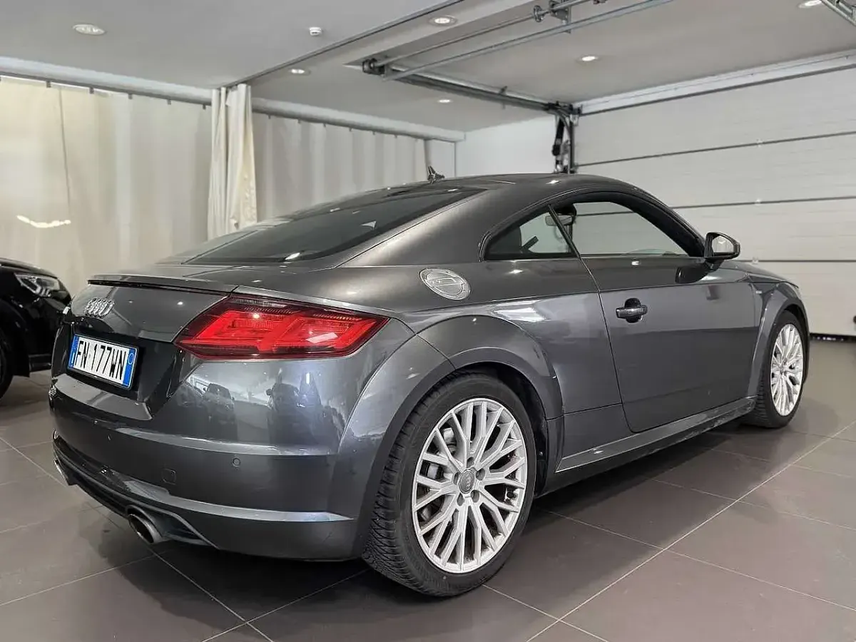 Usata Audi TT S-Line 230 CV (169 kW) 2016 Grigio Coupé