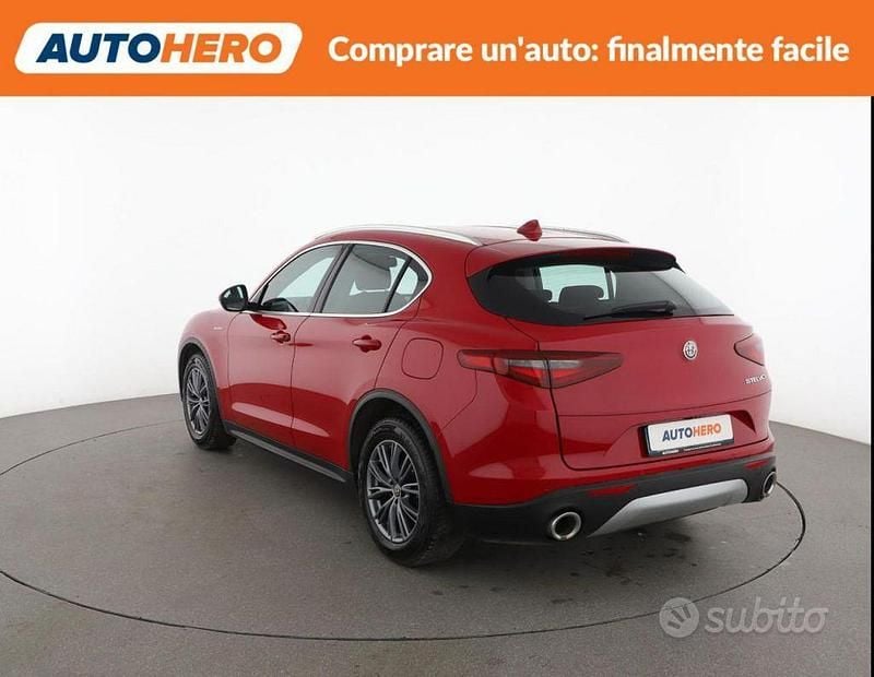Usata Alfa Romeo Stelvio Super 160 CV (117 kW) 2020 Rosso SUV