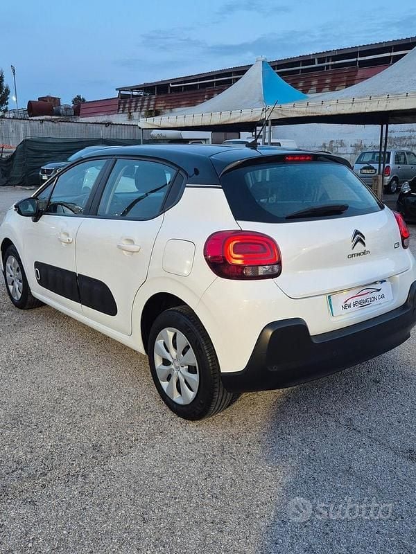 Usata Citroën C3 Feel 74 CV (54 kW) 2018 Bianco Utilitaria