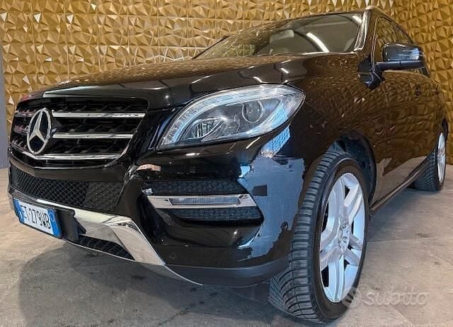 Usata Mercedes ML250 Premium 203 CV (149 kW) 2014 Nero SUV