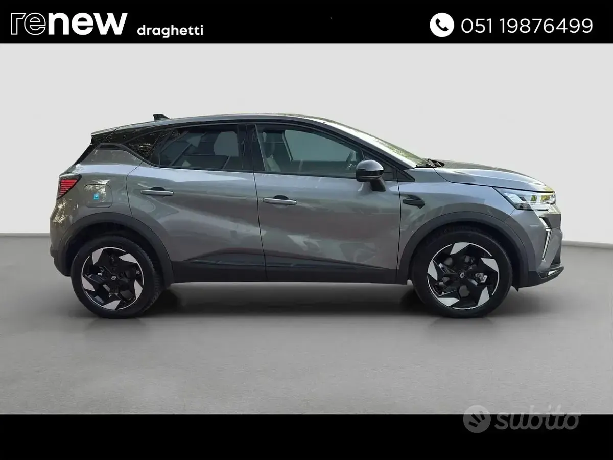 Usata Renault Captur Techno 91 CV (66 kW) 2025 Grigio SUV