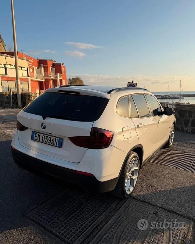 Usata BMW X1 143 CV (105 kW) 2012 Bianco SUV