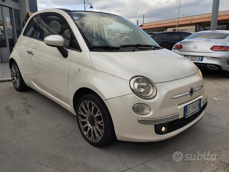 Begagnad Fiat 500C Lounge 95 HK (69 kW) 2010 Vit Cab