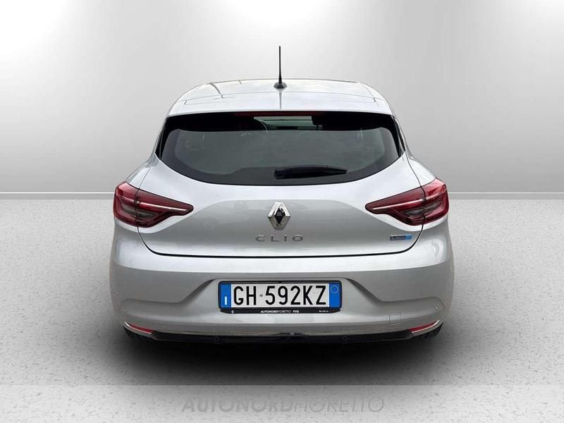 Usata Renault Clio V Intens 140 CV (102 kW) 2022 Grigio Berlina