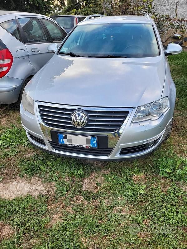 Usata VW Passat 170 CV (125 kW) 2007 Grigio Station wagon