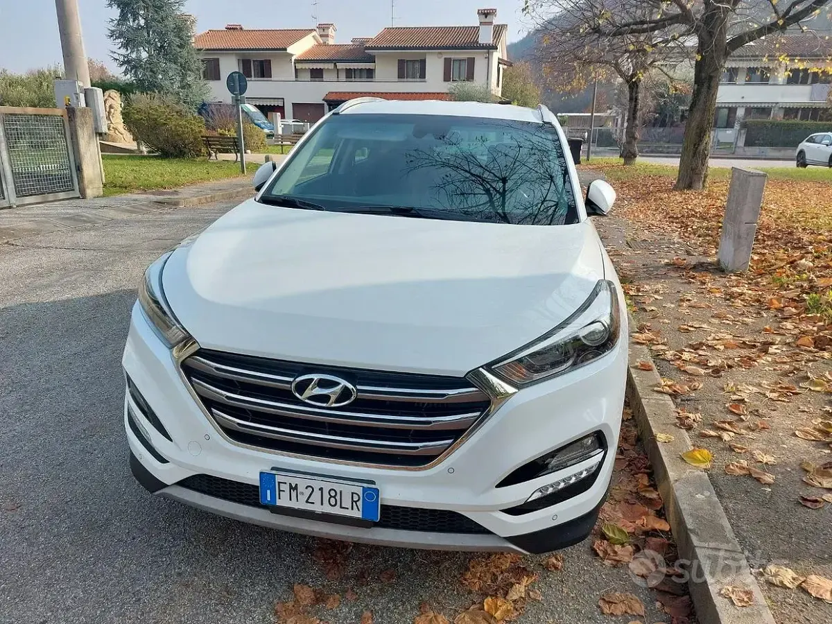 Usata Hyundai Tucson Xpossible 141 CV (103 kW) 2018 Bianco SUV
