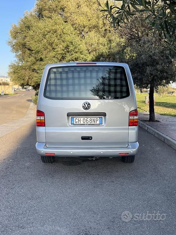 Usata VW Transporter Comfortline 173 CV (127 kW) 2008 Grigio Furgone