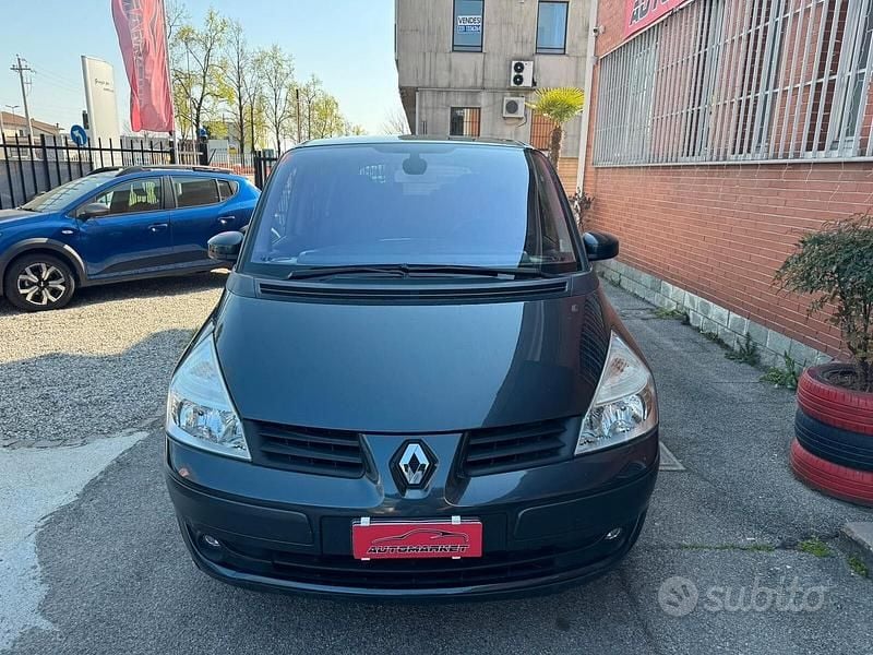 Usata Renault Espace Dynamique 150 CV (110 kW) 2006 Grigio Monovolume