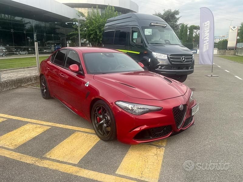 Other Usata 2019 Alfa Romeo Giulia Quadrifoglio Tre volumi | 55.000 € - Immagine 1/4