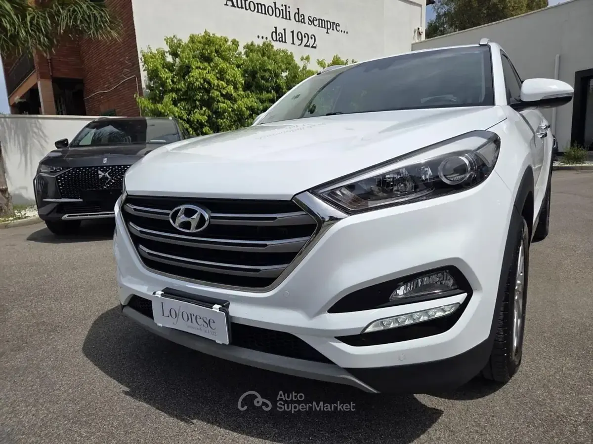 Usata Hyundai Tucson Xpossible 141 CV (103 kW) 2017 Bianco pastello SUV