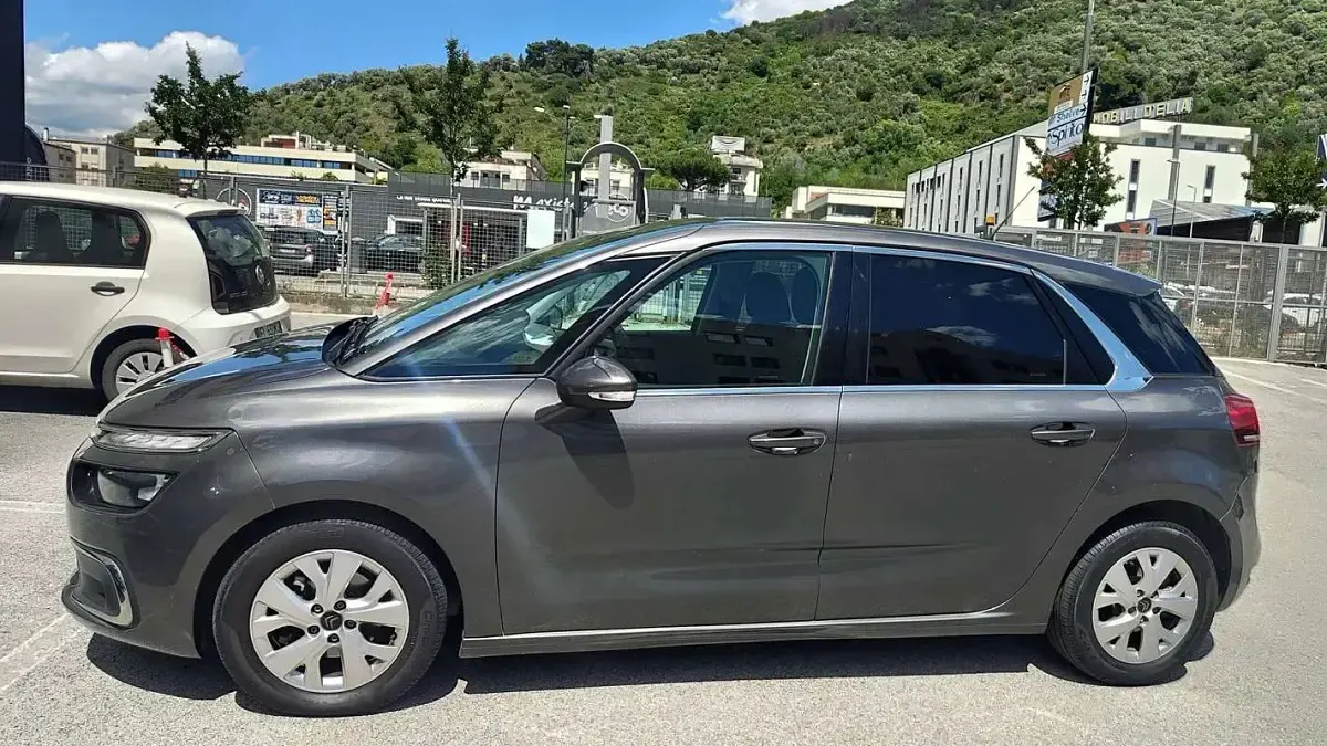 Usata Citroën C4 Picasso Business Class 120 CV (88 kW) 2018 Grigio Monovolume