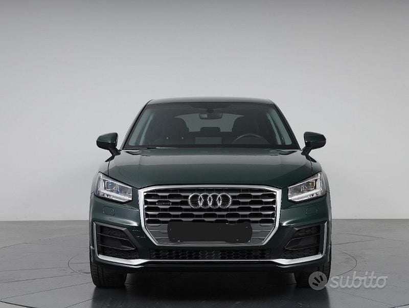 Usata Audi Q2 116 CV (85 kW) 2019 Verde SUV