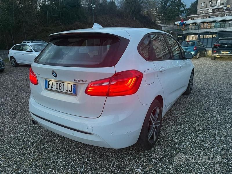Usata BMW 218 Advantage 150 CV (110 kW) 2015 Bianco Coupé
