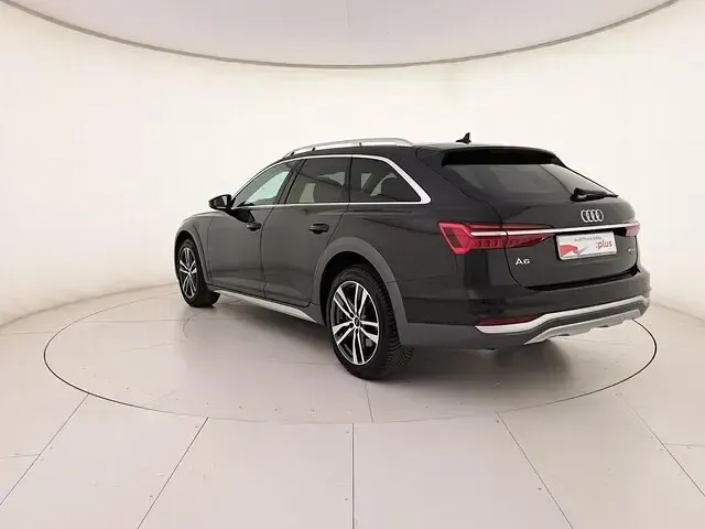 Usata Audi A6 Allroad Advanced Plus 204 CV (150 kW) 2024 Nero mito metallizzato Station wagon