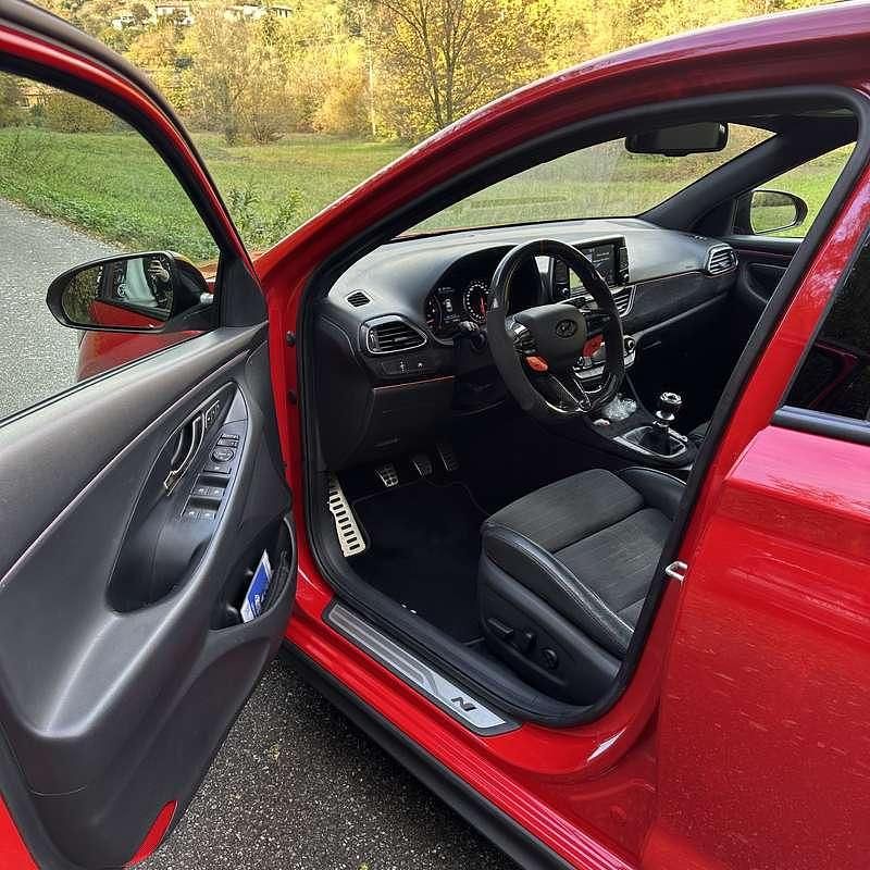 Usata Hyundai i30 N Performance 330 CV (242 kW) 2018 Berlina