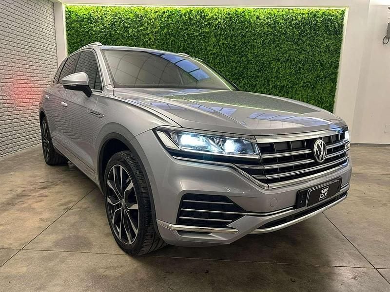 Usata VW Touareg Advance 286 CV (210 kW) 2018 Grigio SUV