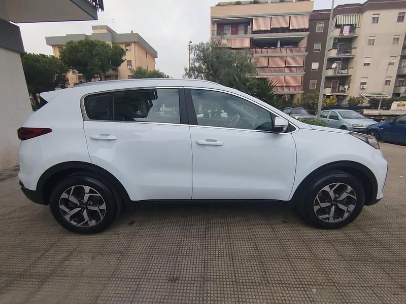 Usata Kia Sportage Style 135 CV (99 kW) 2021 Bianco SUV