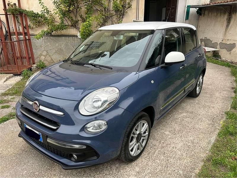 Usata Fiat 500L Lounge 95 CV (69 kW) 2018 Blu/azzurro Monovolume