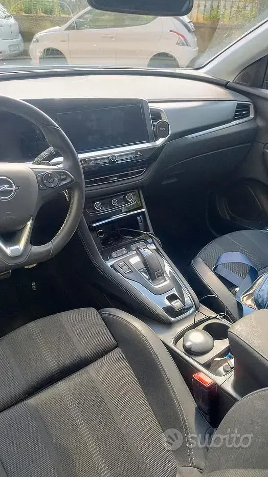 Usata Opel Grandland X Elegance 131 CV (96 kW) 2023 Grigio SUV