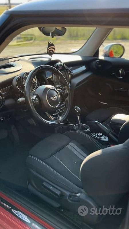 Usata Mini Cooper S 280 CV (205 kW) 2016 Utilitaria