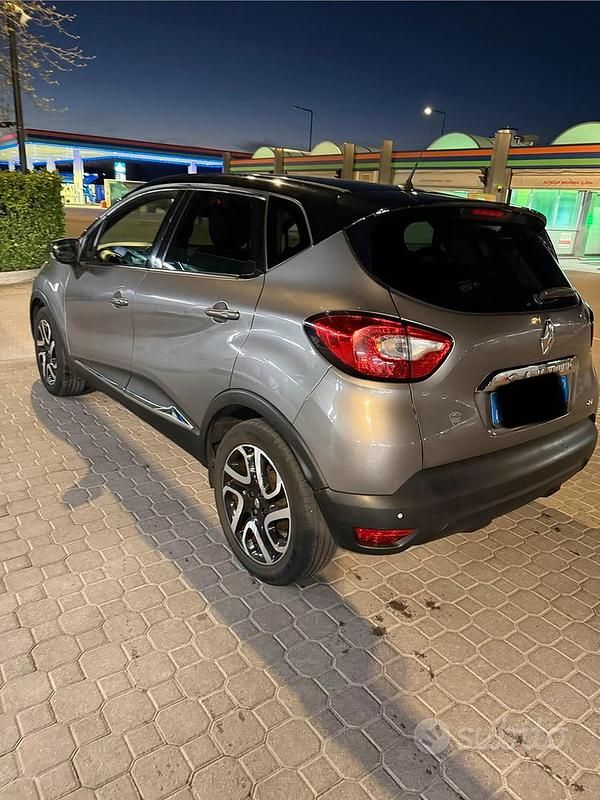 Usata Renault Captur 110 CV (80 kW) 2013 SUV