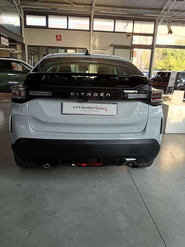 Nuova Citroën C4 PureTech 131 CV (96 kW) 2025 Bianco okenite Berlina
