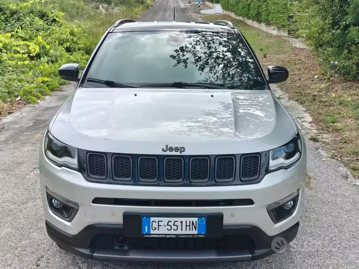 Usata Jeep Compass 120 CV (88 kW) 2021 Grigio SUV