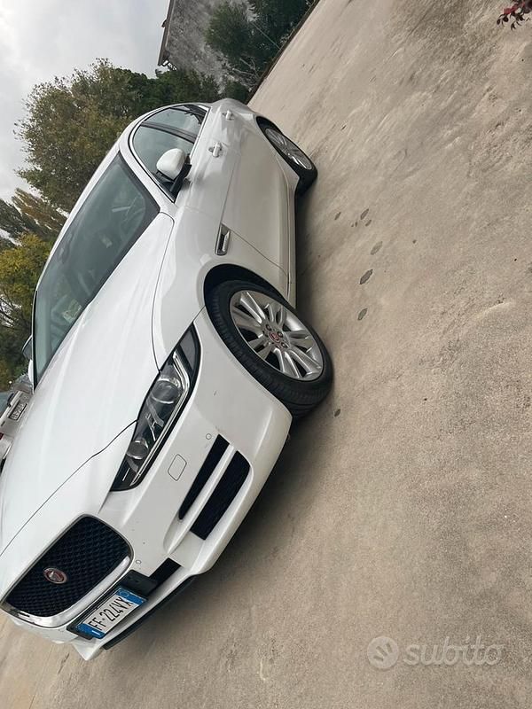 Usata Jaguar XE 200 CV (147 kW) 2016 Berlina
