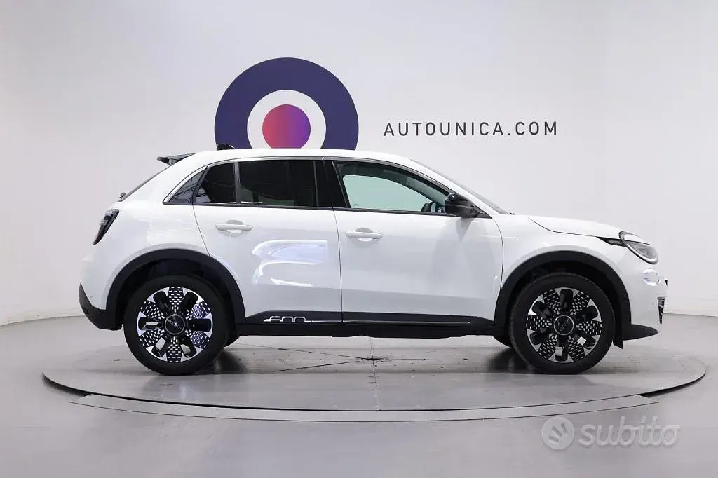 Usata Fiat 600 La Prima 101 CV (74 kW) 2025 Bianco SUV