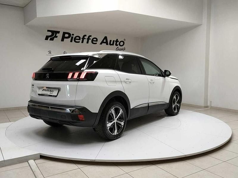 Usata Peugeot 3008 Allure 131 CV (96 kW) 2018 Bianco banchisa SUV