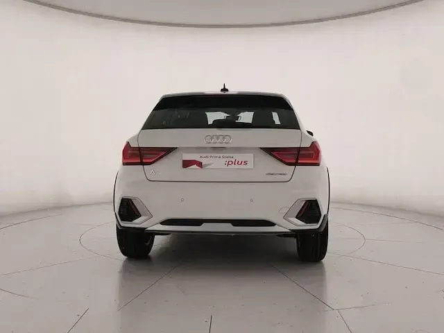 Nuova Audi A1 Business 116 CV (85 kW) 2026 Bianco cortina SUV