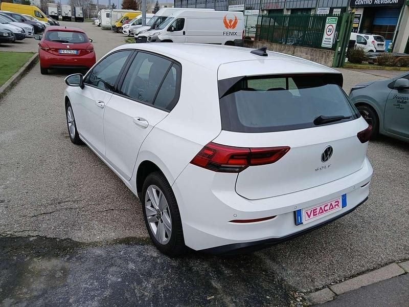 Usata VW Golf VIII 116 CV (85 kW) 2021 Bianco Berlina
