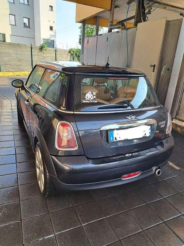 Usata Mini Cooper Coupé 120 CV (88 kW) 2008 Nero Coupé
