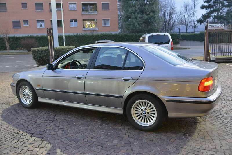 Usata BMW 520 150 CV (110 kW) 1996 Argento Berlina