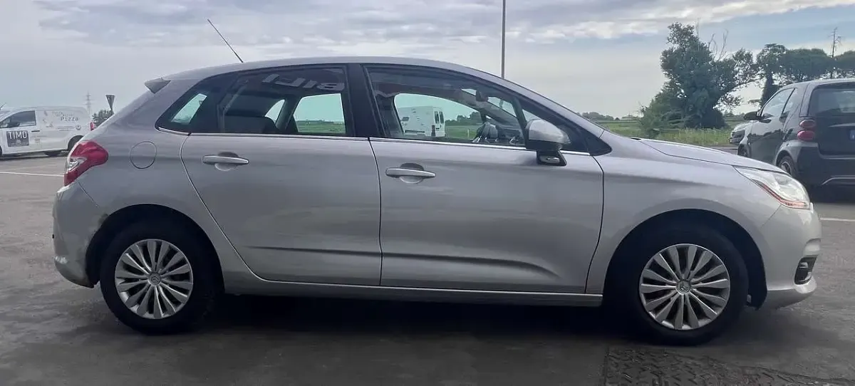 Usata Citroën C4 114 CV (83 kW) 2014 Argento Berlina