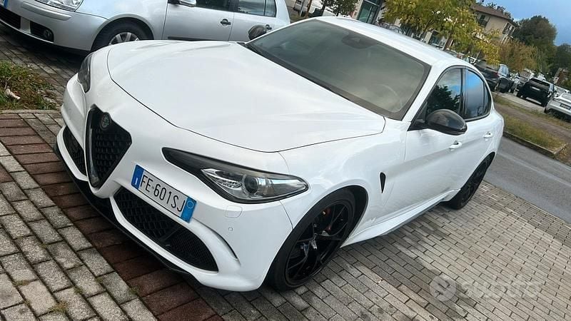Usata Alfa Romeo Giulia Super 180 CV (132 kW) 2016 Bianco Berlina