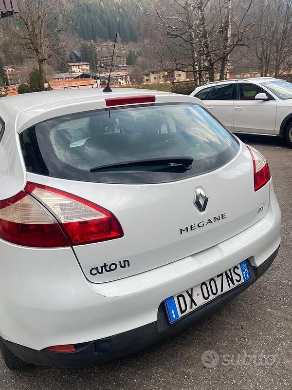 Usata Renault Mégane 110 CV (80 kW) 2009 Bianco Berlina