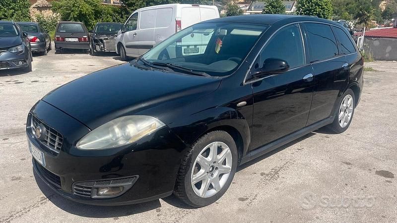 Usata Fiat Croma Active 149 CV (109 kW) 2008 Nero Station wagon