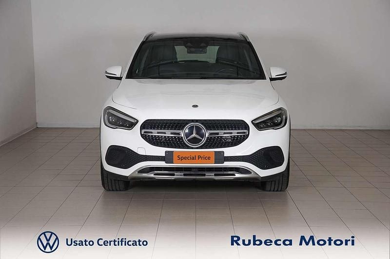 Usata Mercedes GLA250 Premium 160 CV (117 kW) 2021 Bianco SUV