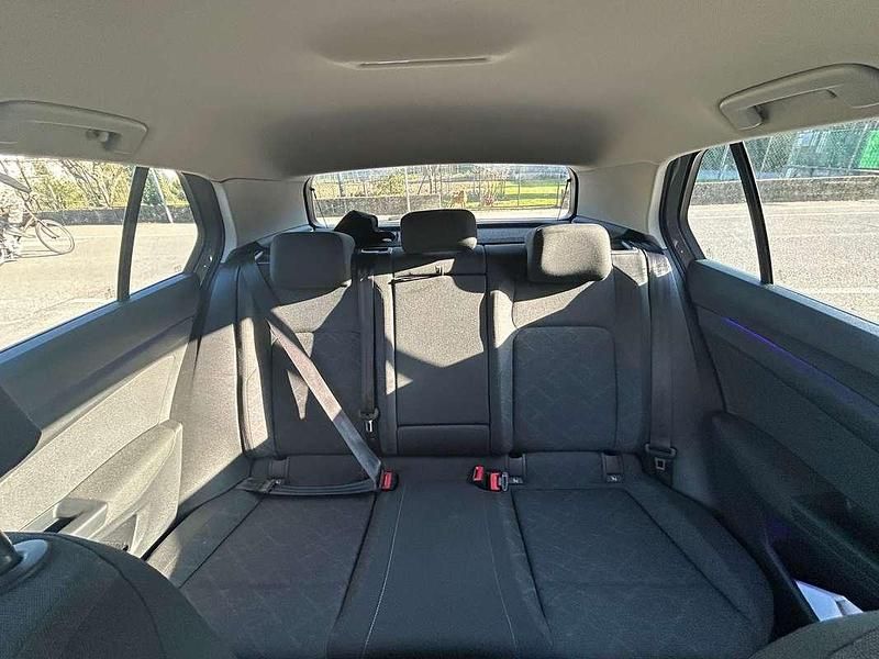 Usata VW Golf VII Life 150 CV (110 kW) 2021 Utilitaria