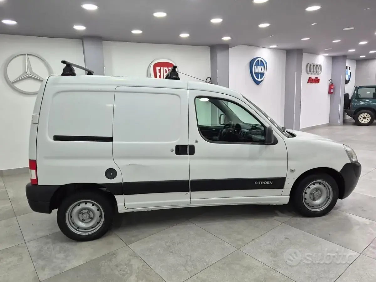 Usata Citroën Berlingo 68 CV (50 kW) 2010 Bianco Monovolume
