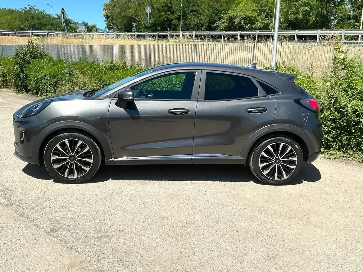 Usata Ford Puma Titanium 125 CV (91 kW) 2024 Grigio SUV