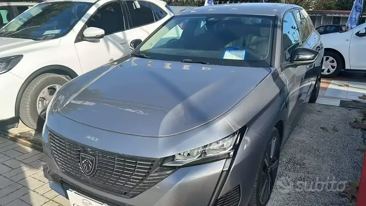 Usata Peugeot 308 Allure 131 CV (96 kW) 2022 Grigio Berlina