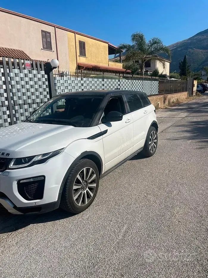 Usata Land Rover Range Rover 200 CV (147 kW) 2017 Bianco SUV