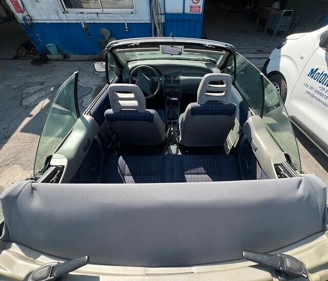 Usata Fiat Punto Cabriolet S 60 CV (44 kW) 1995 Argento Cabrio