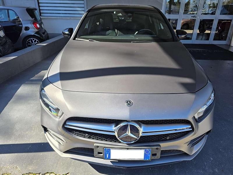 Usata Mercedes A35 AMG AMG 306 CV (225 kW) 2019 Grigio opaco Berlina