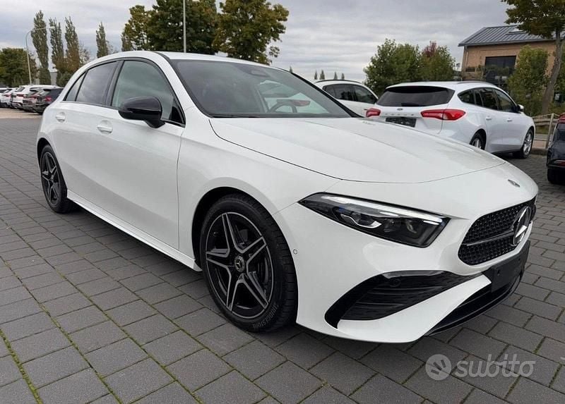 Usata Mercedes A180 AMG line 116 CV (85 kW) 2025 Bianco Berlina